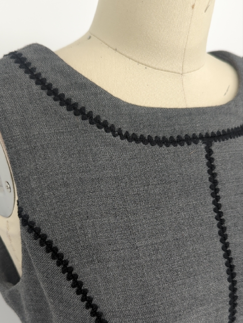 30369 Club Monaco Sheath Dress Gray size 2 Business casual preppy fall work - Picture 4 of 7